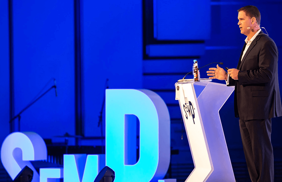 Wes-Schaeffer-Keynote-Speaker-SEMPL-Marketing-Conference-cropped Wes-Schaeffer-Keynote-Speaker-SEMPL-Marketing-Conference-cropped